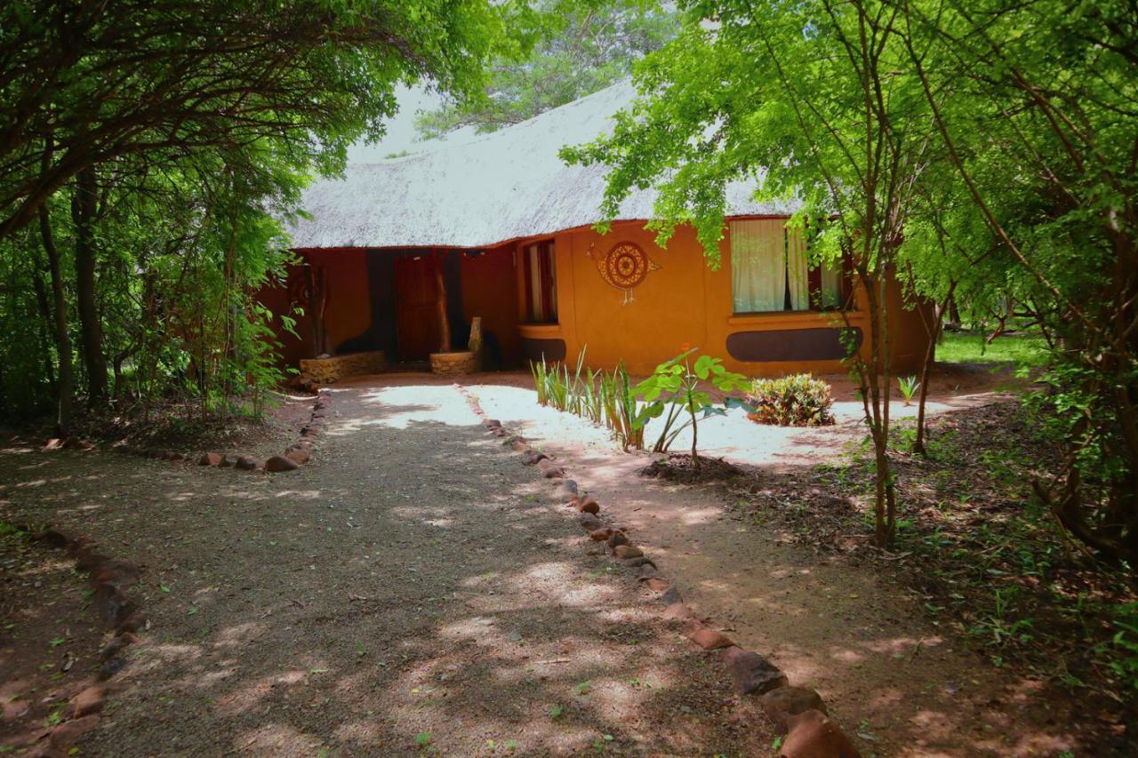 Munga Eco-Lodge Livingstone Esterno foto
