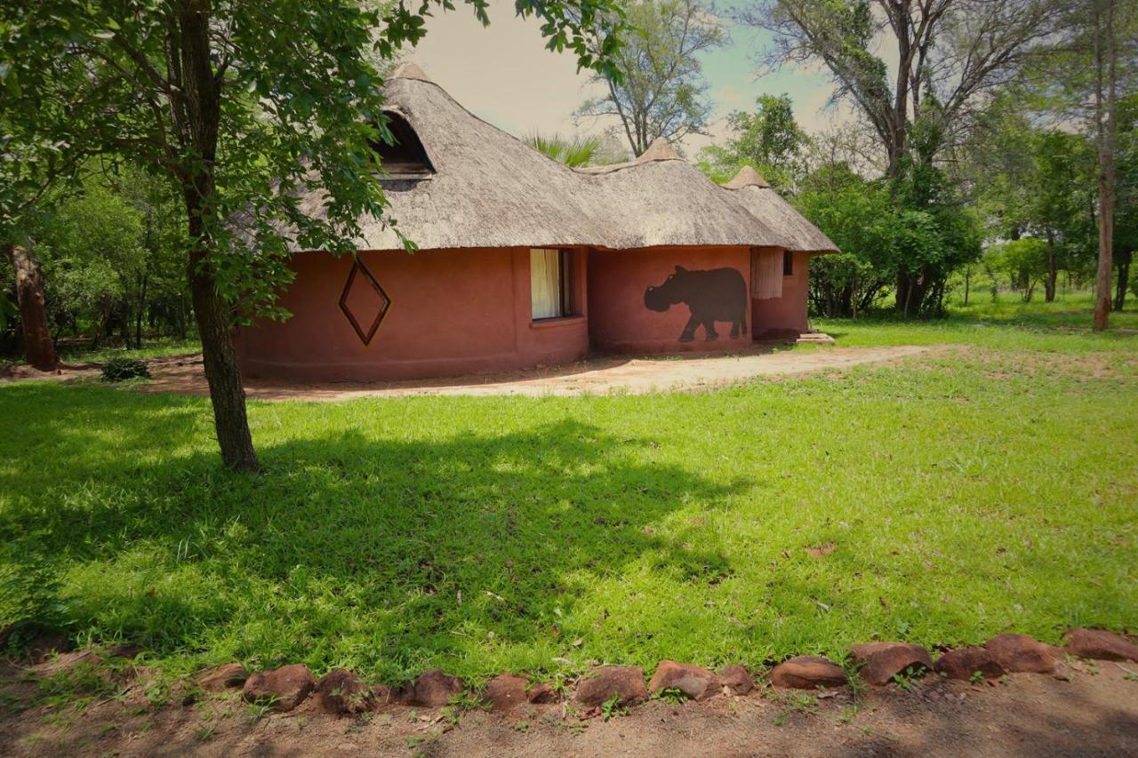 Munga Eco-Lodge Livingstone Esterno foto