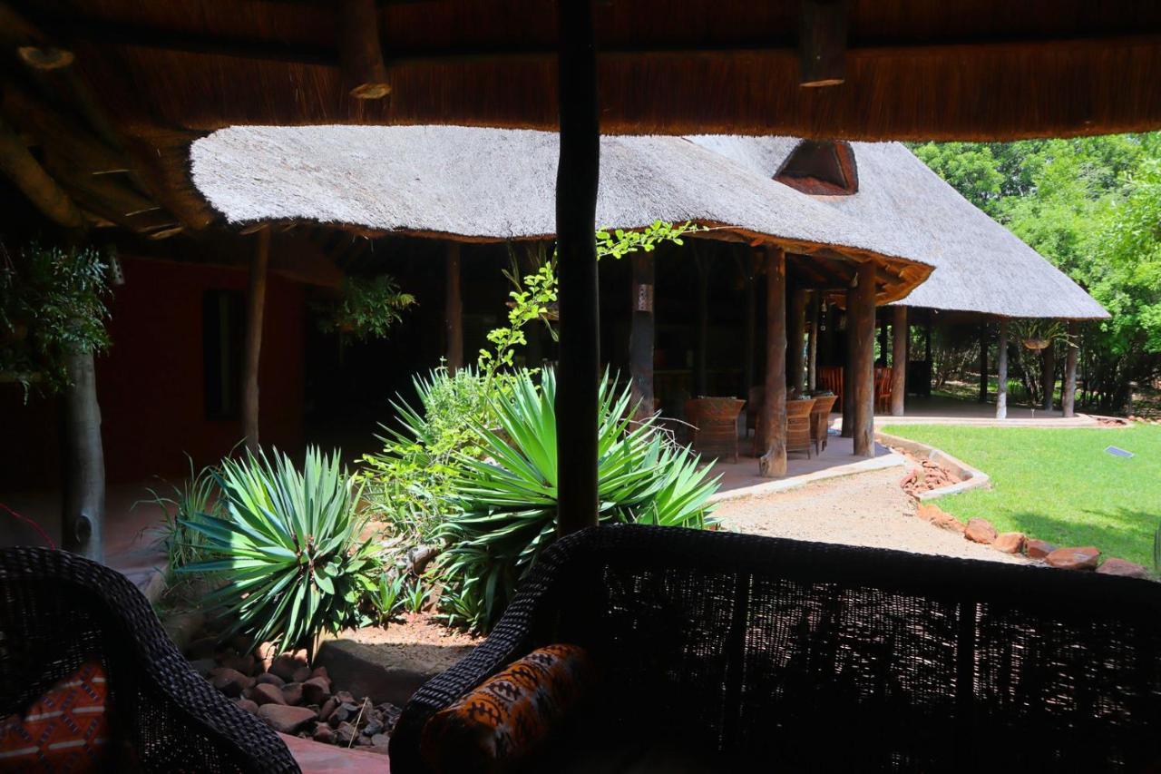 Munga Eco-Lodge Livingstone Esterno foto